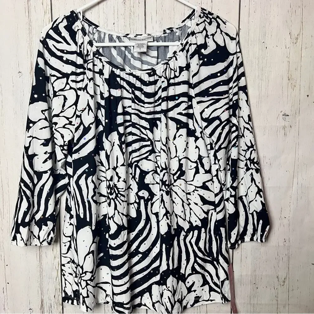 Rebecca Malone Women’s Black and White Shimmer Stretch 3/4 Sleeve Print Blouse